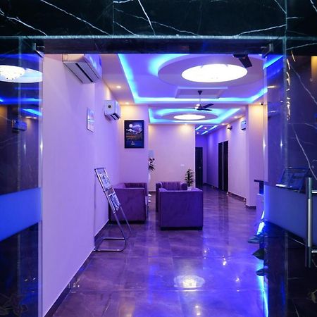 Expomart Inn Greater Noida Exterior photo